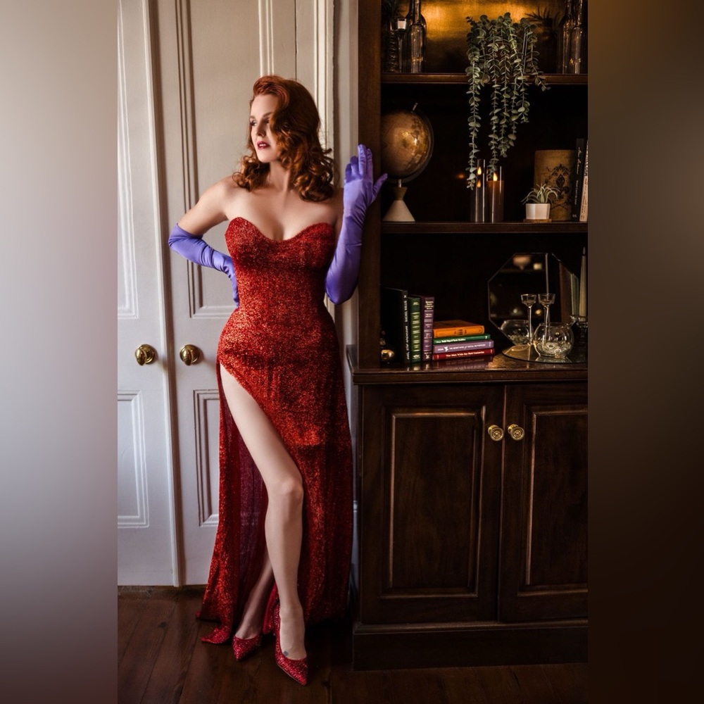 Jessica Rabbit Cosplay